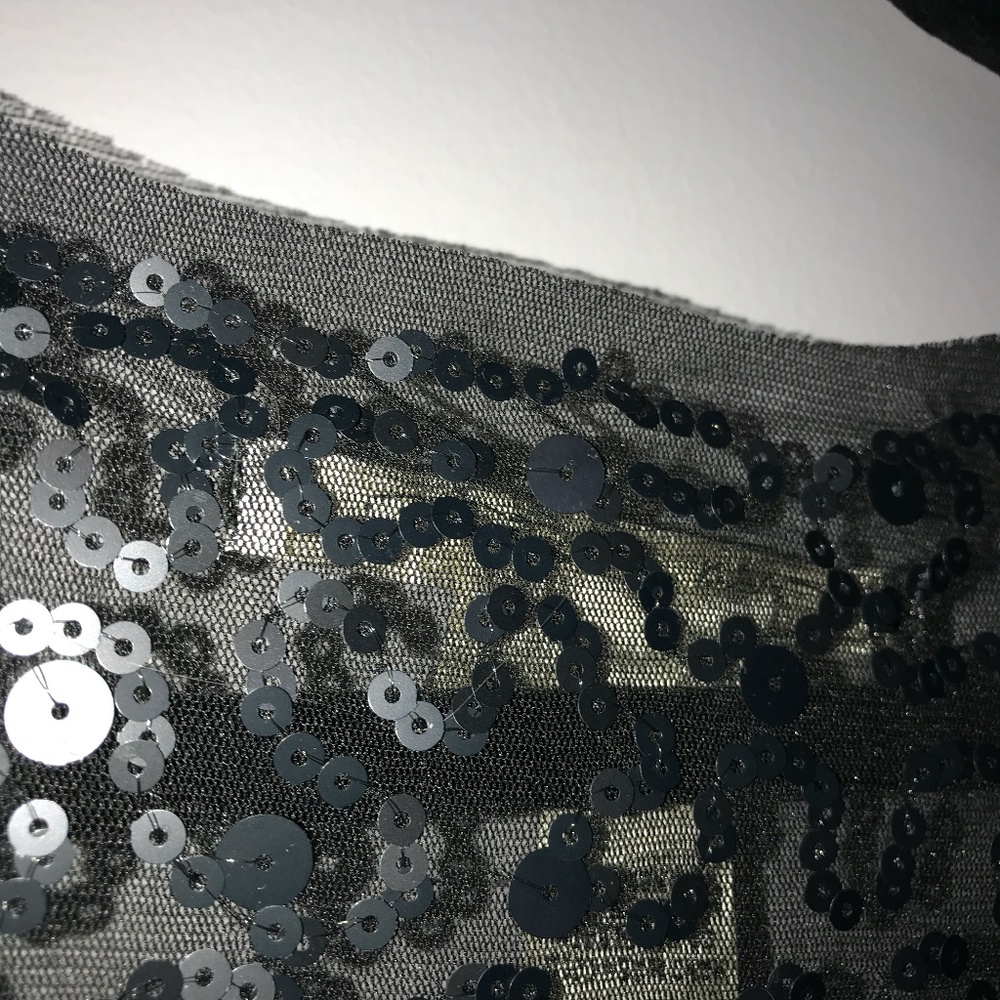 Max Studio - Sequinned Black Shear Top - Size 2X - Picture 6 of 8